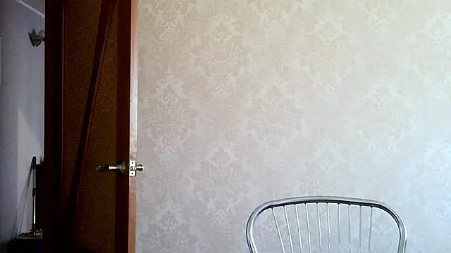 Snapshot of Kashtanka_ chatting on October 2, 8:08 am Kashtanka online show from October 2, 8:08 am