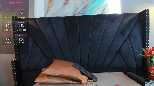 Snapshot of NIKI_SANTANA chatting on October 28, 3:56 am NIKI SANTANA online show from October 28, 3:56 am