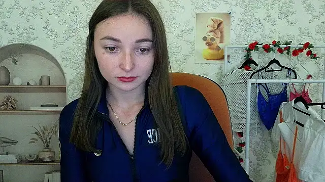 Snapshot of _Barbie_Kiss_ chatting on October 20, 2:42 pm  Barbie Kiss  online show from October 20, 2:42 pm