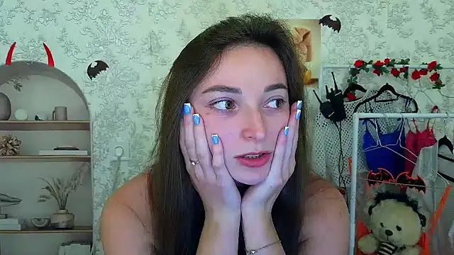 Snapshot of _Barbie_Kiss_ chatting on October 27, 3:29 pm  Barbie Kiss  online show from October 27, 3:29 pm