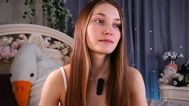 MonaEldon online show from February 23, 2:45 am