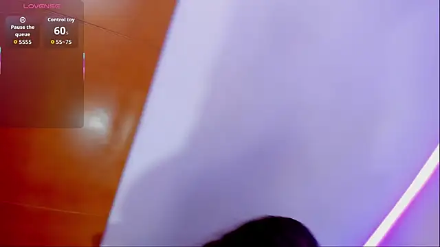 katy giil online show from October 6, 6:56 pm