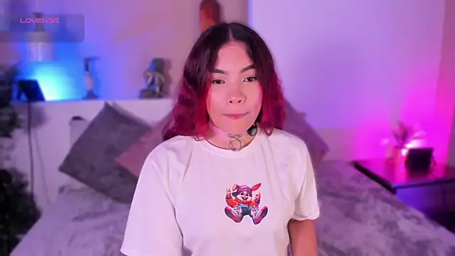 Lee Ash online show from January 15, 4:18 am