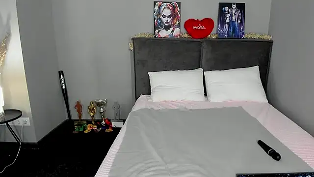 MuscleXXXBarbie online show from February 20, 9:11 am