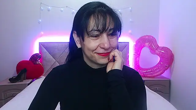 LiluGrants online show from February 21, 7:14 pm