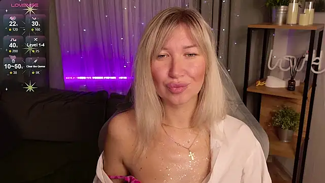 MilaBott online show from October 14, 8:55 pm