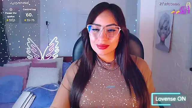 Paulina 627 online show from April 19, 4:29 pm