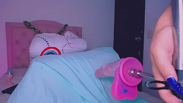 Ariss-hot online show from October 10, 12:04 am