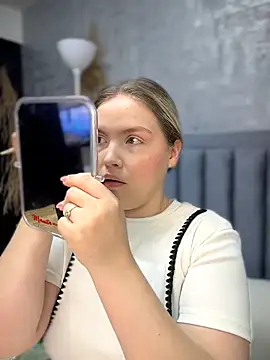 GaiaBaker online show from March 9, 9:56 am