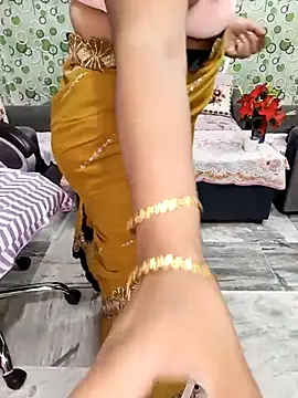 Cute-Raashii online show from November 7, 12:38 am