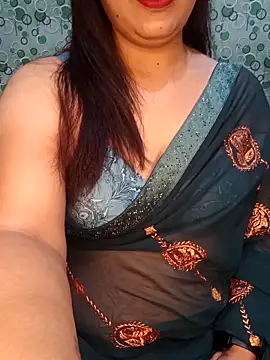 Snapshot of Cute-Raashii chatting on October 1, 7:57 am Cute-Raashii online show from October 1, 7:57 am