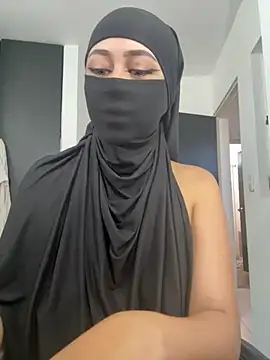 iiris  online show from October 9, 12:20 pm