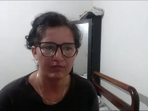 Angelinna Milf online show from November 1, 2:05 am