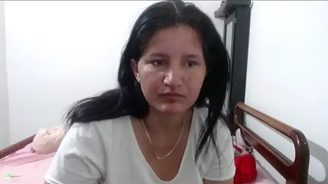 Angelinna Milf online show from September 21, 5:44 pm