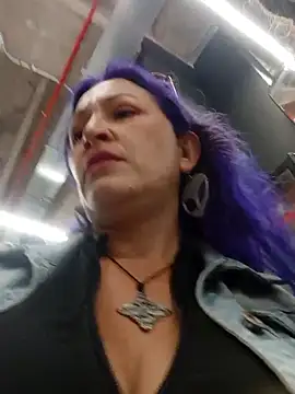 Snapshot of sophie_banger chatting on October 12, 7:38 pm sophie banger online show from October 12, 7:38 pm