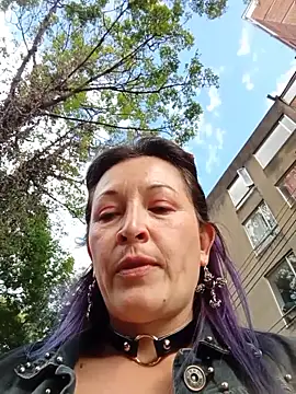 Snapshot of sophie_banger chatting on October 3, 8:58 pm sophie banger online show from October 3, 8:58 pm