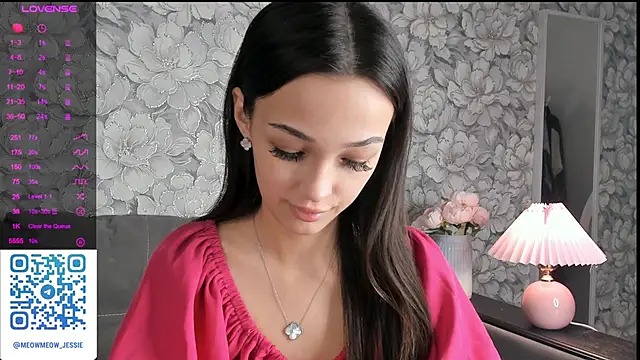 Snapshot of Jessie_meow chatting on December 2, 9:43 am Jessie meow online show from December 2, 9:43 am