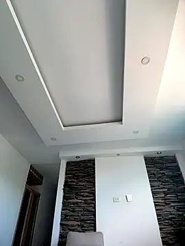 Snapshot of cuteluci_ chatting on September 21, 2:27 pm cuteluci online show from September 21, 2:27 pm