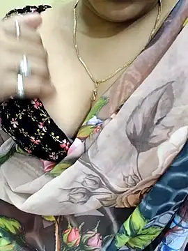 Snapshot of samitasharma chatting on September 19, 10:03 am samitasharma online show from September 19, 10:03 am