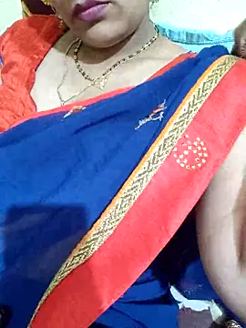 Snapshot of samitasharma chatting on October 12, 1:24 pm samitasharma online show from October 12, 1:24 pm