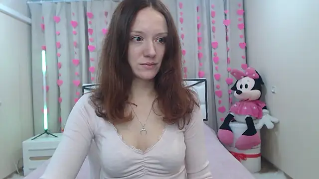 BarbaraStily online show from February 12, 7:43 am