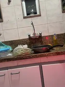 Elinatiranda online show from April 14, 2:11 am