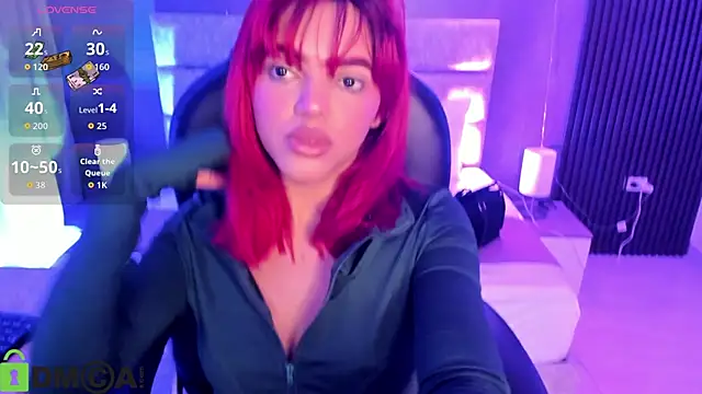 Snapshot of Cristal__adams chatting on October 3, 12:54 pm Cristal adams online show from October 3, 12:54 pm