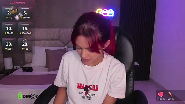 Snapshot of Cristal__adams chatting on September 19, 12:48 pm Cristal adams online show from September 19, 12:48 pm