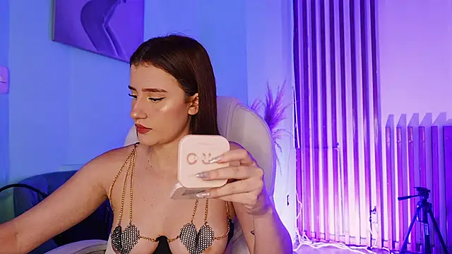 TinaJonnes  online show from November 29, 6:06 am