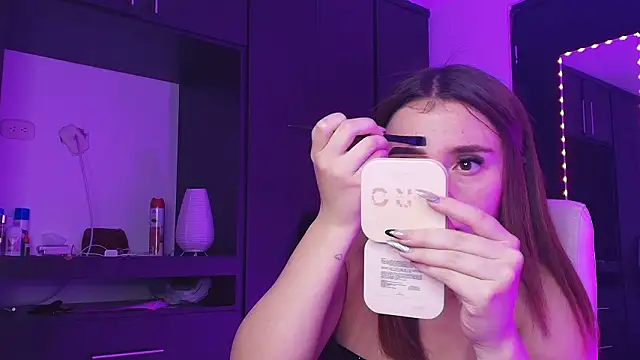 TinaJonnes  online show from March 15, 8:27 am