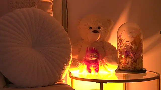 Snapshot of AngeliqueSkye chatting on October 25, 3:14 am AngeliqueSkye online show from October 25, 3:14 am