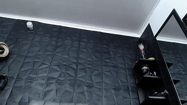 Agata Darkness online show from January 15, 1:33 am