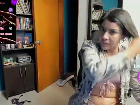 Snapshot of peanut_tangerine chatting on October 30, 12:57 am peanut tangerine online show from October 30, 12:57 am