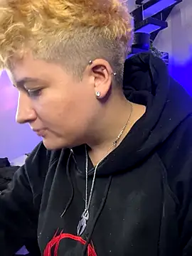  AlexMorris online show from October 10, 9:03 am