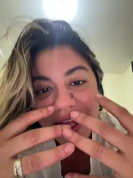 Candy sr online show from February 27, 5:29 am