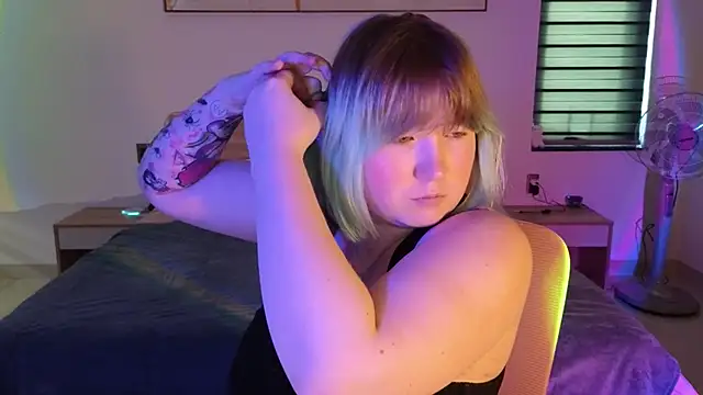 ChimberWol online show from March 25, 12:05 am