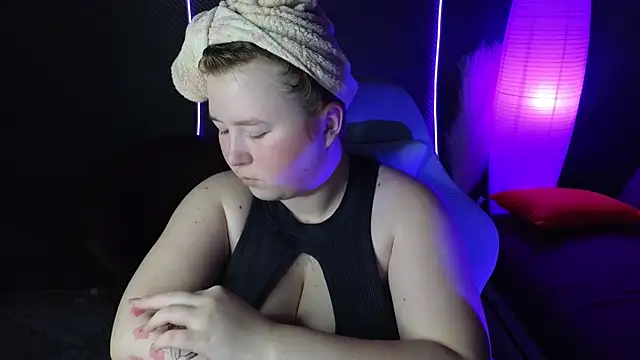 ChimberWol online show from October 2, 1:43 am