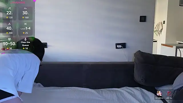 emili blanc online show from October 19, 3:30 am