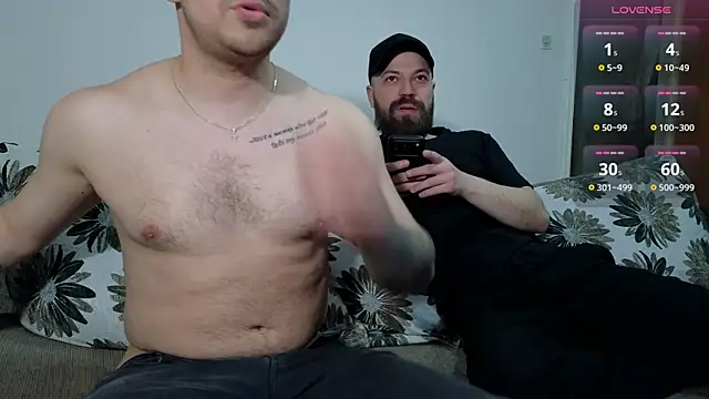 JohnnyStepBro online show from March 8, 5:06 pm