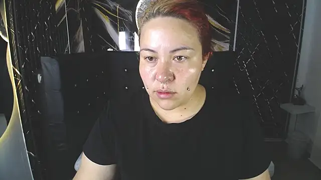 Snapshot of Bruja__Scarlata chatting on October 20, 11:13 am Bruja Scarlata online show from October 20, 11:13 am