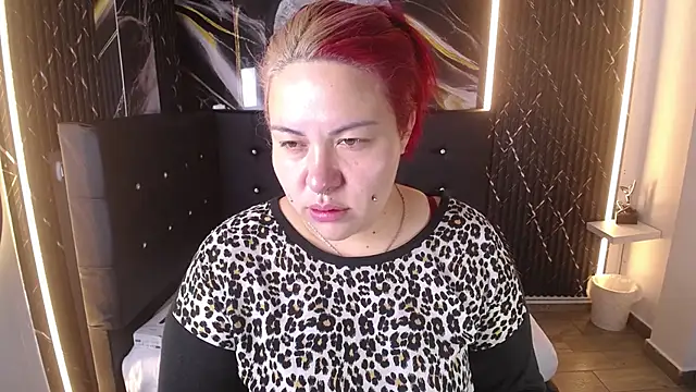 Snapshot of Bruja__Scarlata chatting on October 7, 10:19 am Bruja Scarlata online show from October 7, 10:19 am