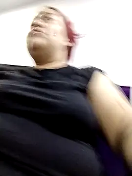 Snapshot of Bruja__Scarlata chatting on October 28, 10:21 am Bruja Scarlata online show from October 28, 10:21 am