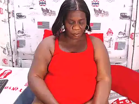 Snapshot of Honeybumsx32 chatting on October 5, 4:01 pm Honeybumsx32 online show from October 5, 4:01 pm