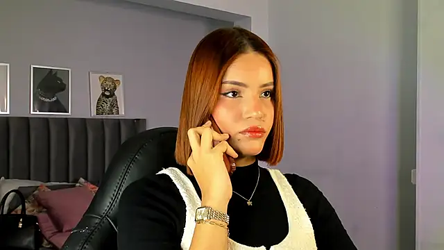 Madie  collins online show from February 20, 11:45 am