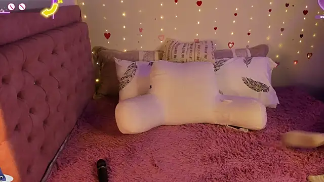 Sabrina Hall  online show from February 21, 1:50 am