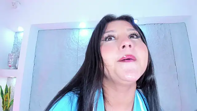 AvyMilton online show from September 23, 11:41 am