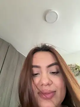 Snapshot of valeria2019hot chatting on September 13, 5:10 pm valeria2019hot online show from September 13, 5:10 pm