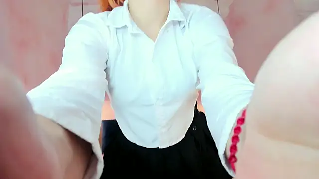 MelaniieRoux online show from February 9, 4:09 pm