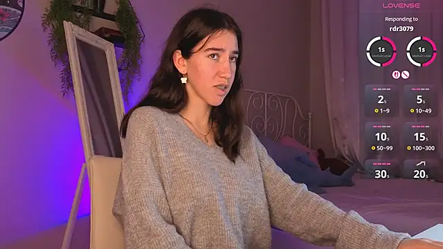 Snapshot of Belle_Via chatting on September 20, 4:05 pm Belle Via online show from September 20, 4:05 pm