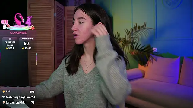 Snapshot of Belle_Via chatting on October 24, 5:53 pm Belle Via online show from October 24, 5:53 pm